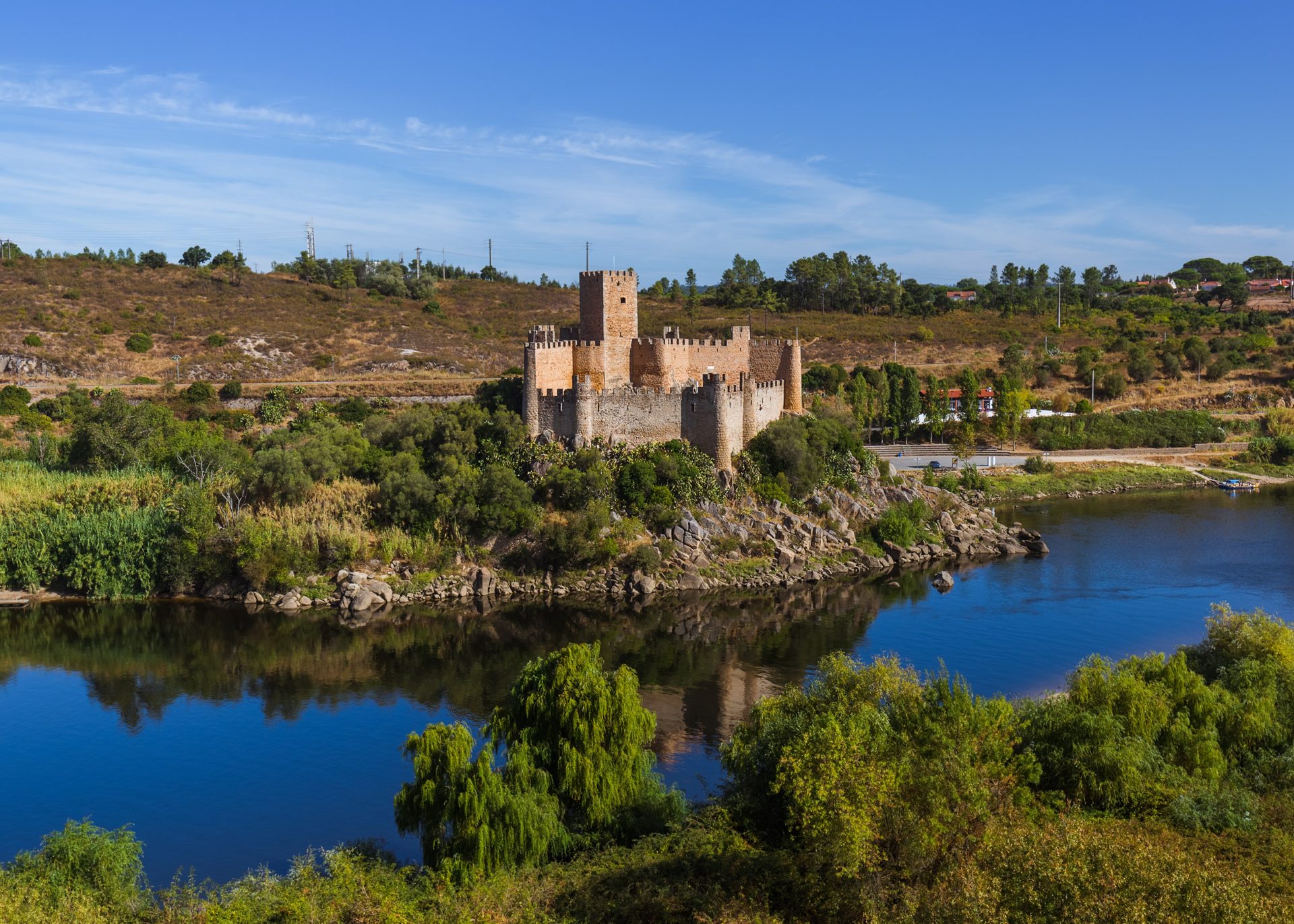 Castillo de Almourol sobre el Tajo